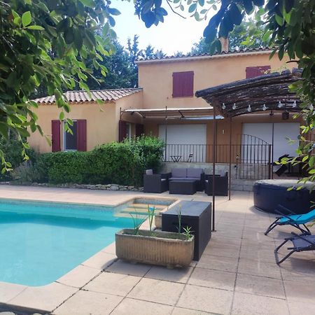 דירות וואלנסול Studio 25M2 Avec Piscine Et Spa, Proche Iter Et Cadarache מראה חיצוני תמונה
